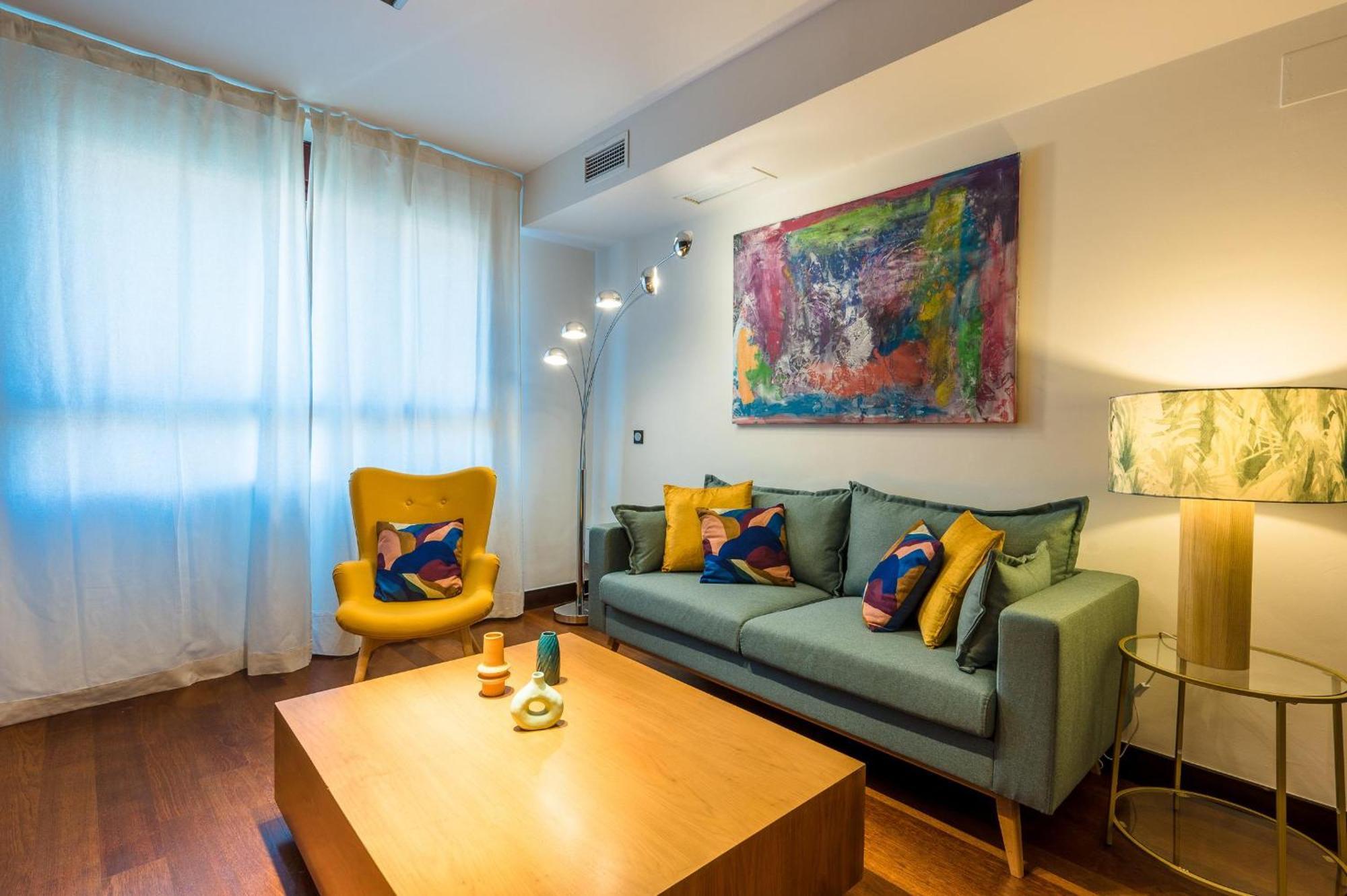 San Bernardo Home Free Parking Sewilla Zewnętrze zdjęcie